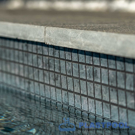 Пленка для бассейна Haogenplast Ogenflex Matrix Silver Black Strip-3D (черно-синяя мозаика) 1,65х25м